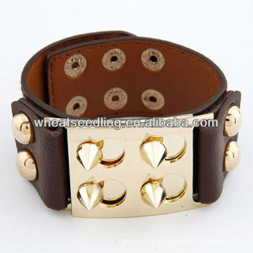 Factory Price Fashion Western Punk Rivet latest fashion bangles